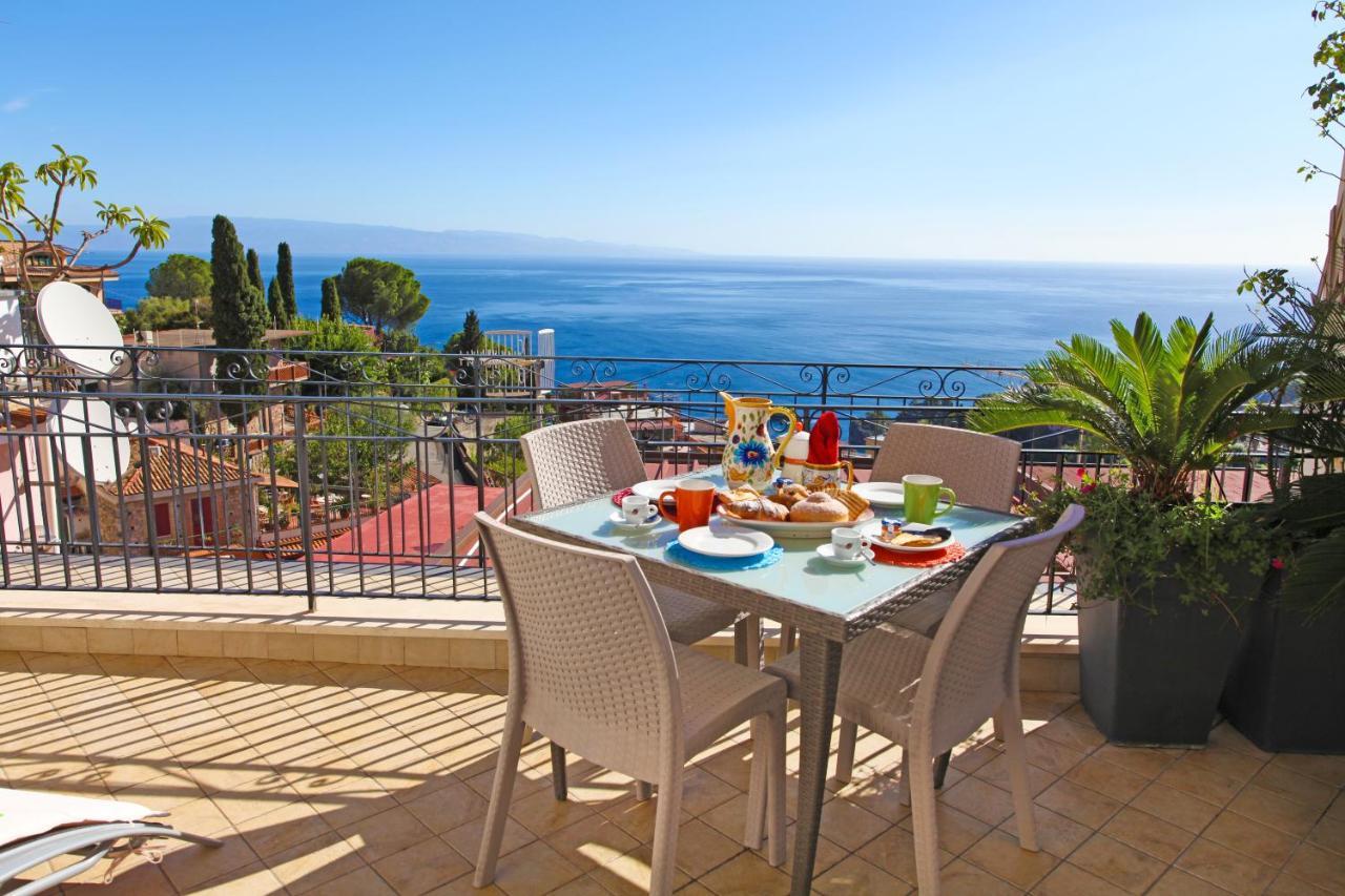 Casa Cloe Appartement Taormina Buitenkant foto