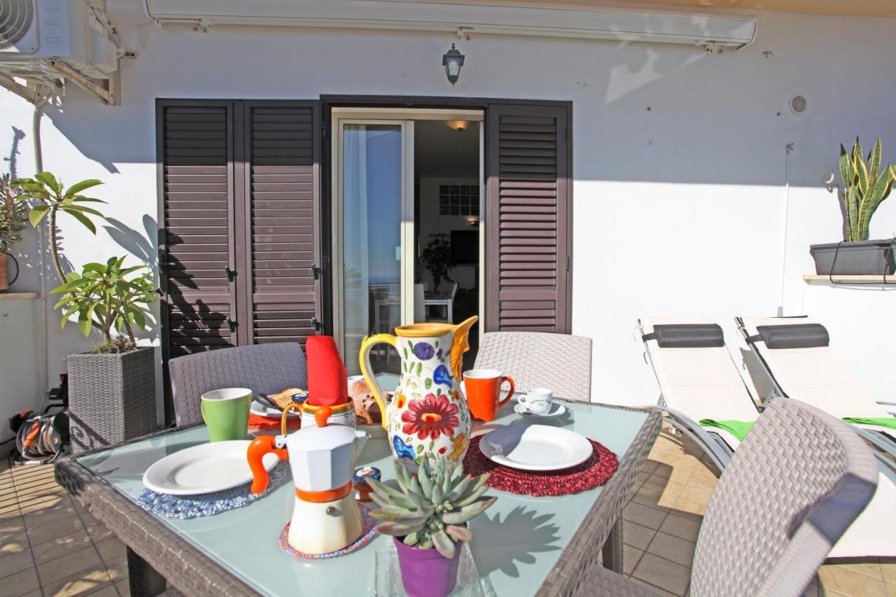 Casa Cloe Appartement Taormina Buitenkant foto