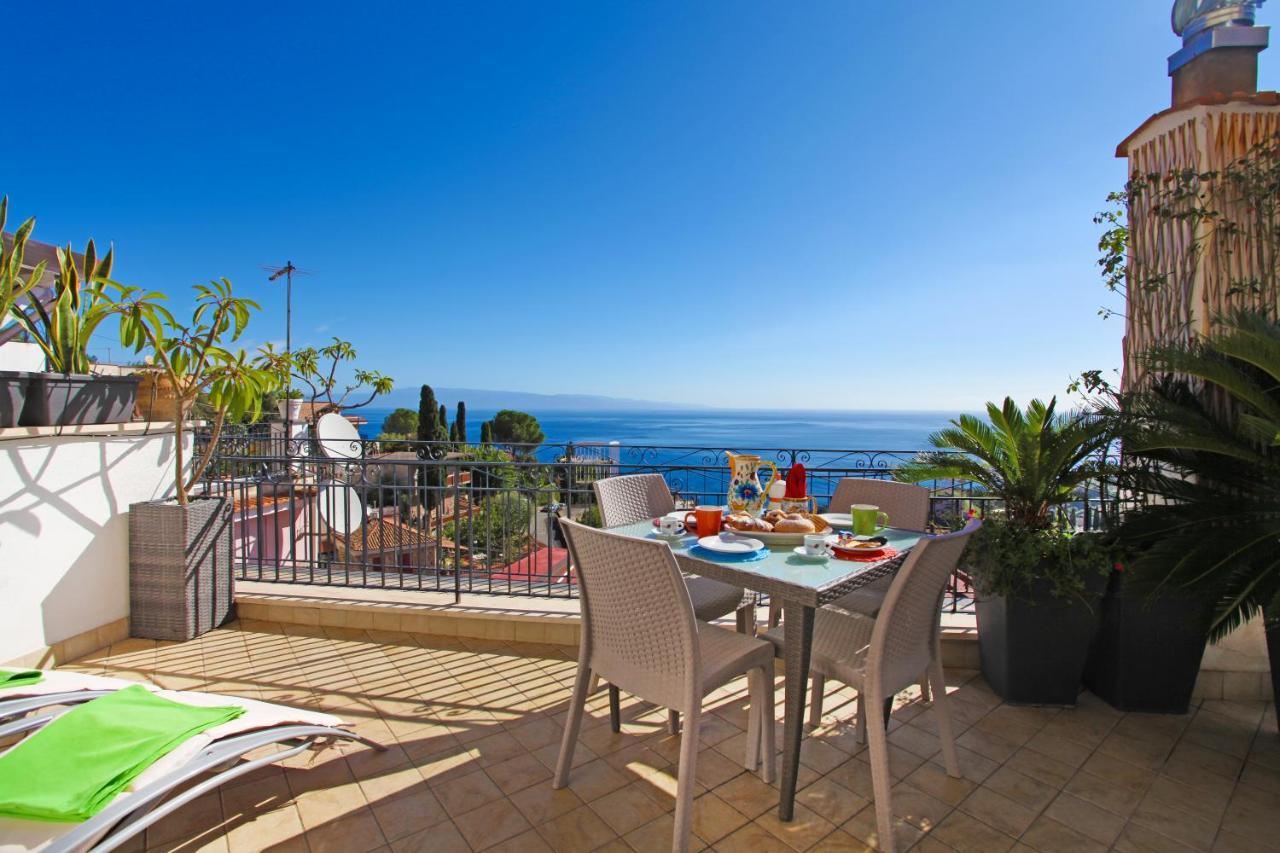 Casa Cloe Appartement Taormina Buitenkant foto
