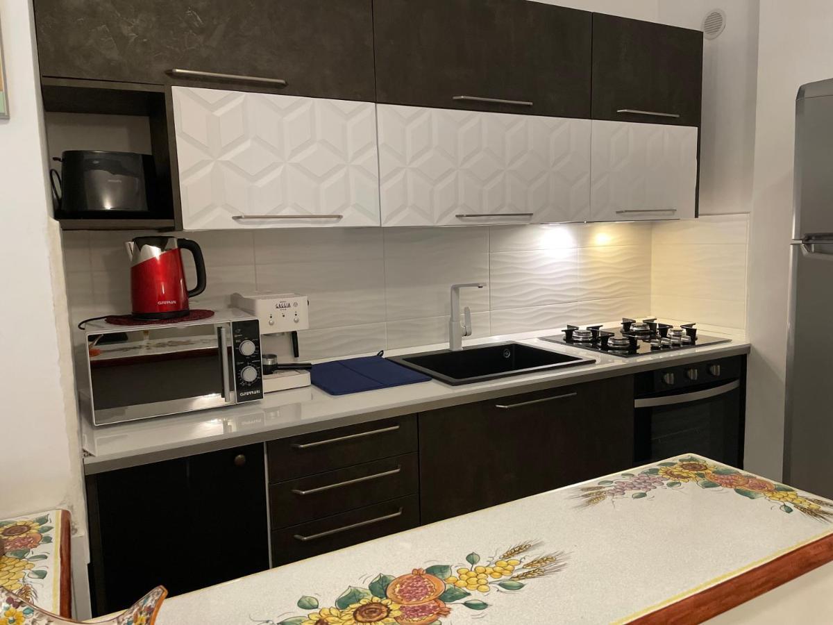 Casa Cloe Appartement Taormina Buitenkant foto